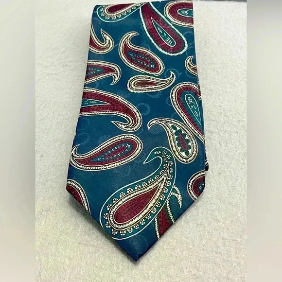 Christian Dior Tie Paisley, colorful, luxury, executive, business attire, office - Picture 1 of 6